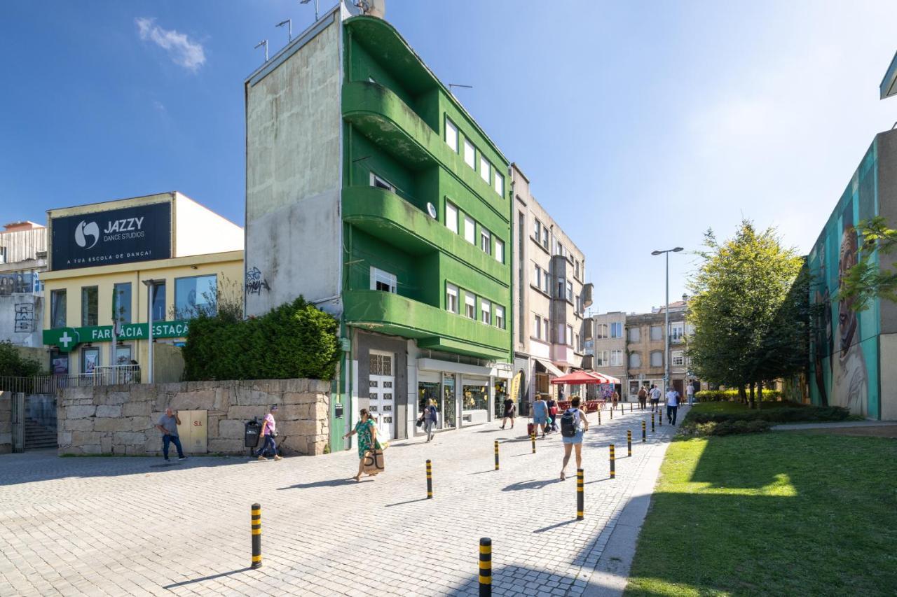 Downtown 2 Minutes By Walk To Center And Metro-direct To Airpot T4 * Oporto